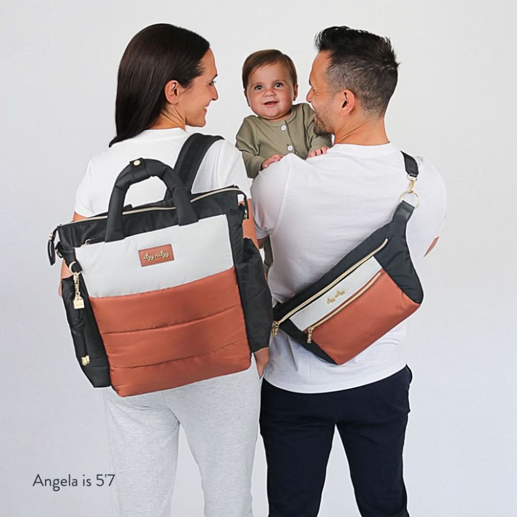Dream Convertible™ Diaper Bag - Image 10