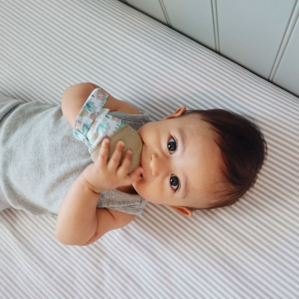 Itzy Mitt® Teething Mittens - Image 23